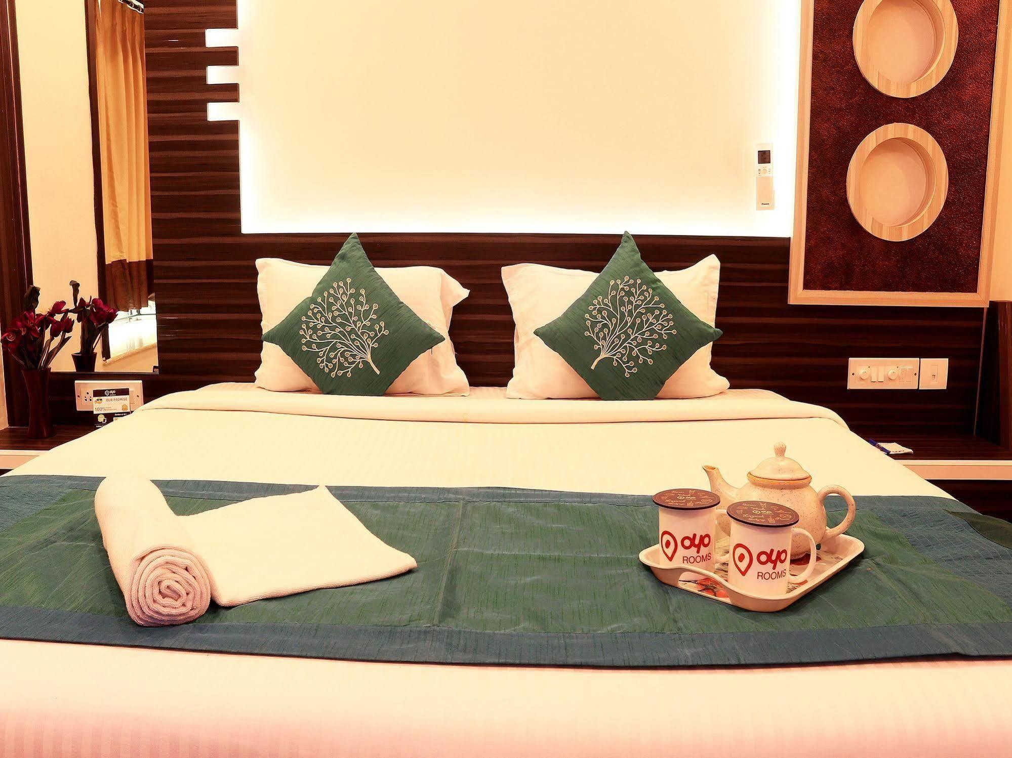 Hotel Narayani Enclave Kalkutta Kültér fotó